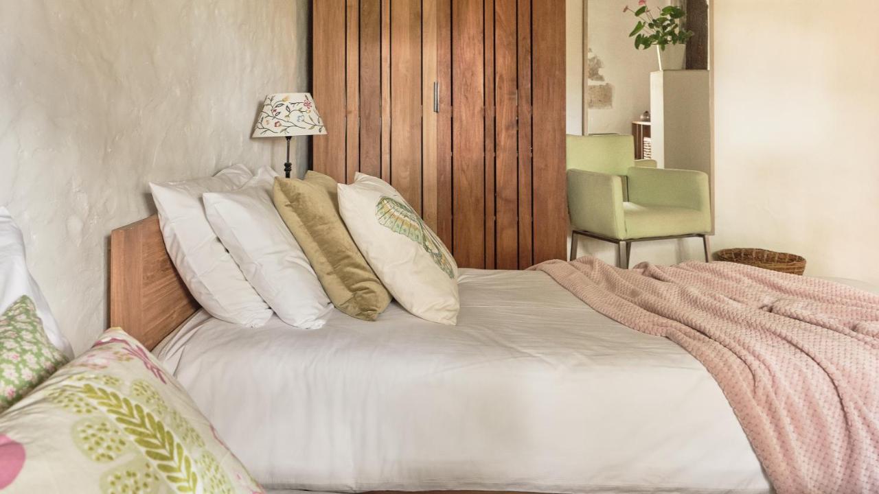 Bed and Breakfast Chateau De Puissentut Homps  Exterior foto